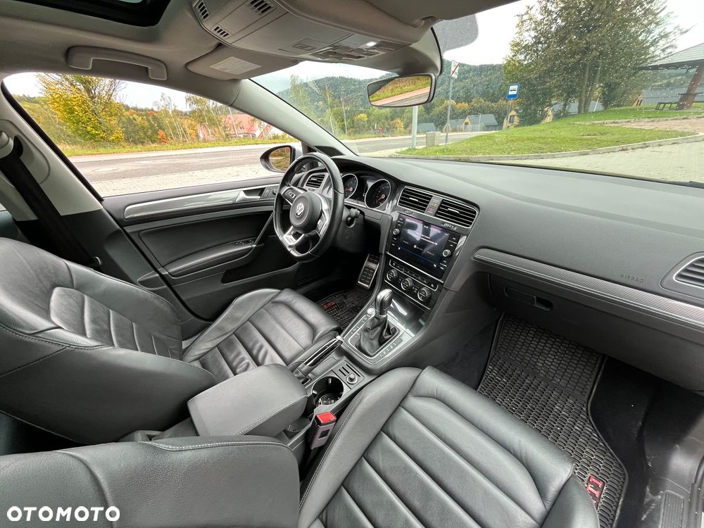 Volkswagen Golf Alltrack - 13