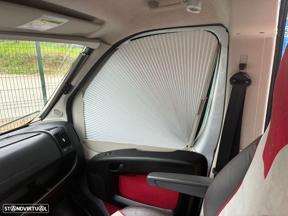 Citroen Jumper 2.0 BlueHDi 35 L4 CD - 18