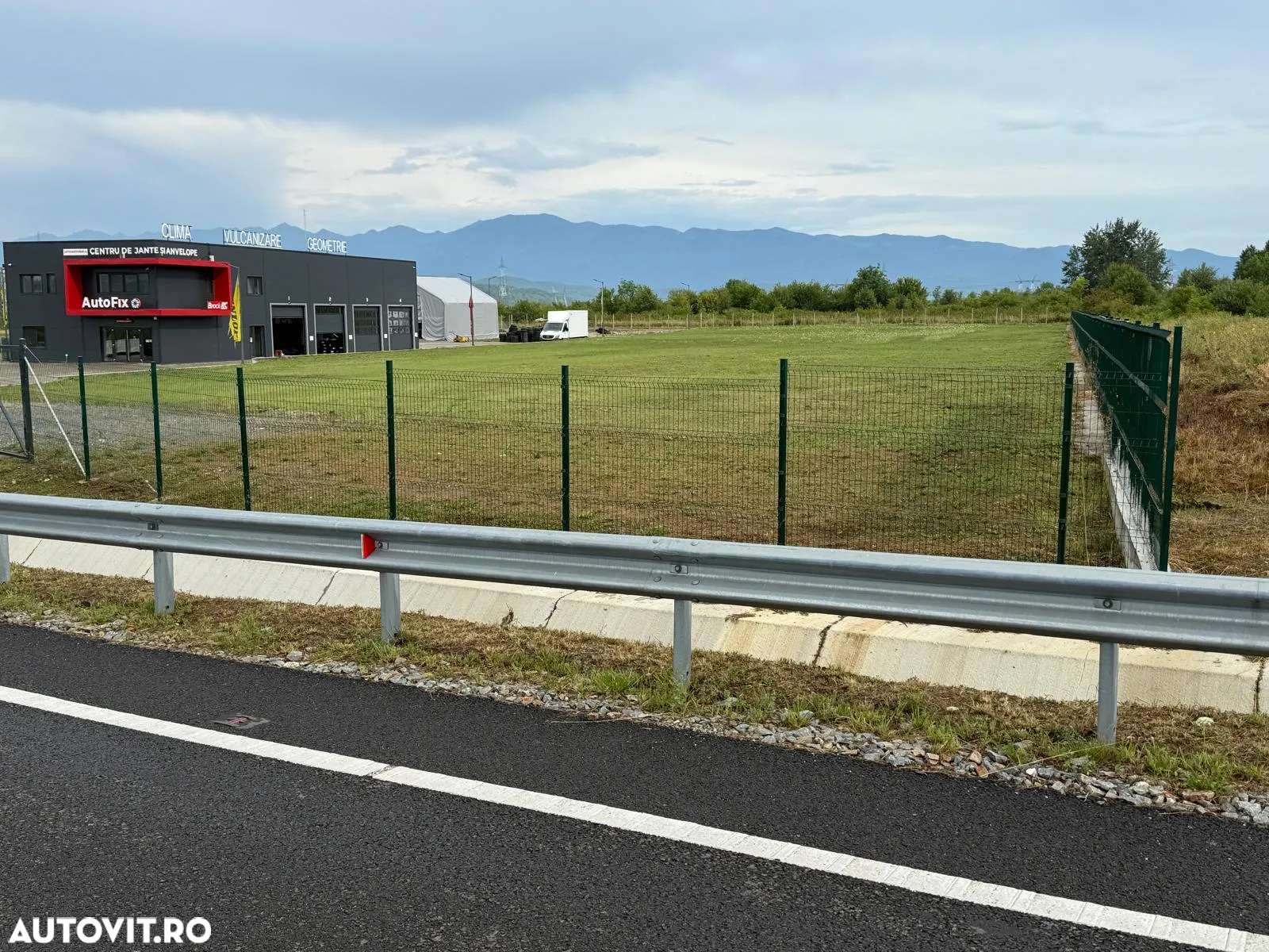 Teren de inchiriat in sensul giratoriu Mohu, judetul Sibiu, langa autoastrada A1 si Dn1 - 3