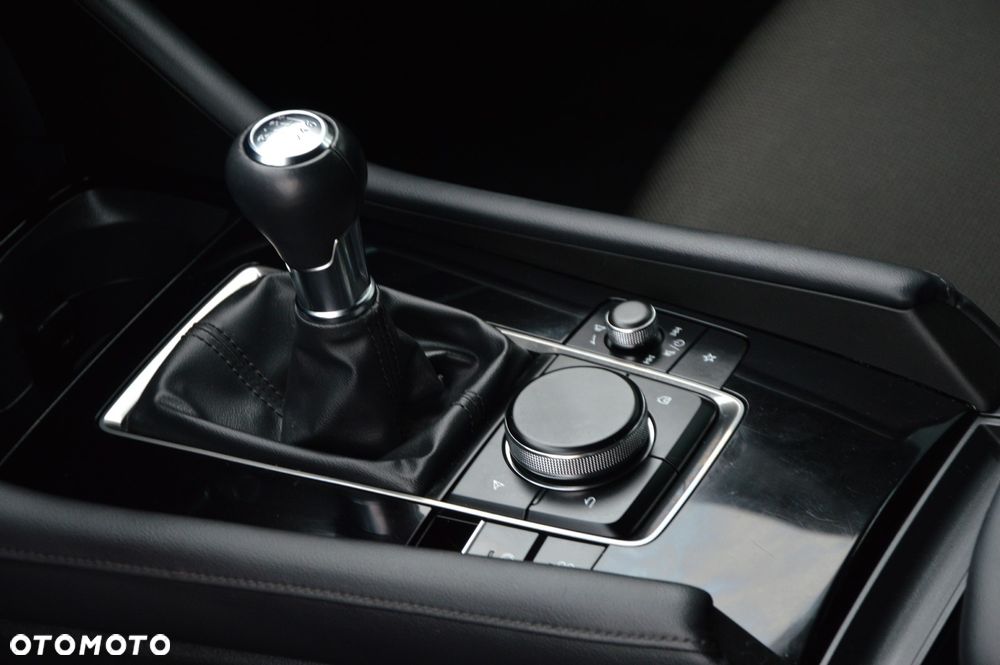 Mazda 3 2.0 mHEV Exclusive-Line - 26