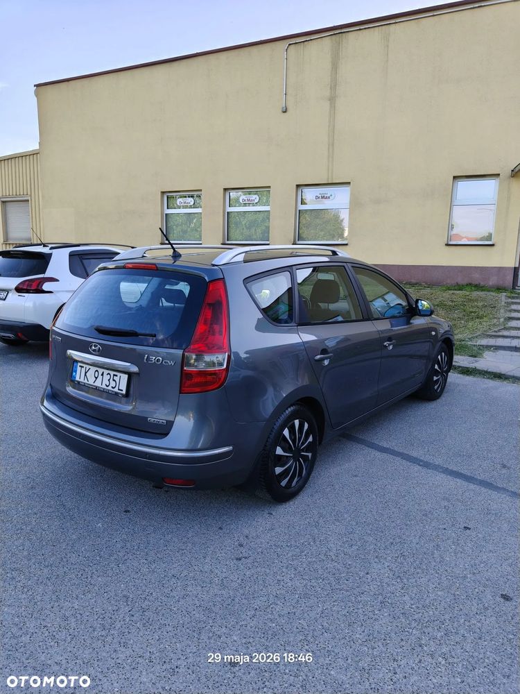 Hyundai i30 1.6 CRDi Comfort - 4