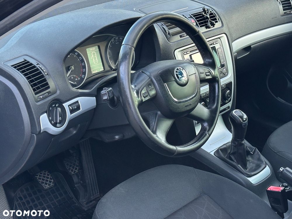 Skoda Octavia 1.6 TDI Classic - 11