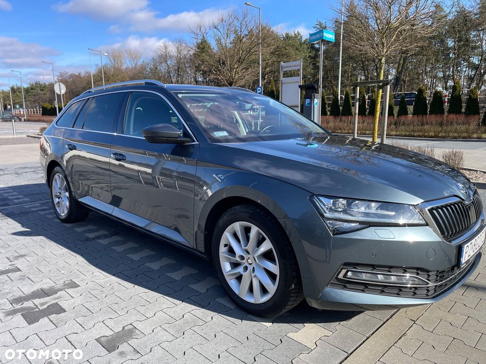Skoda Superb 2.0 TDI SCR 4x4 Style DSG - 11
