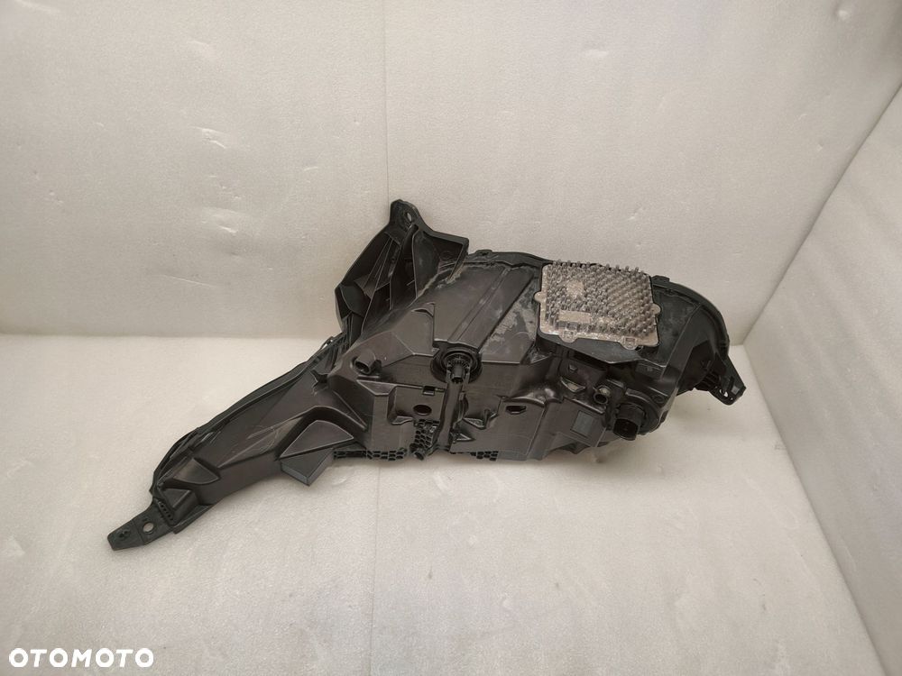 land rover range rover velar full led lampa prawy przód l8a2-13w029-ea - 4