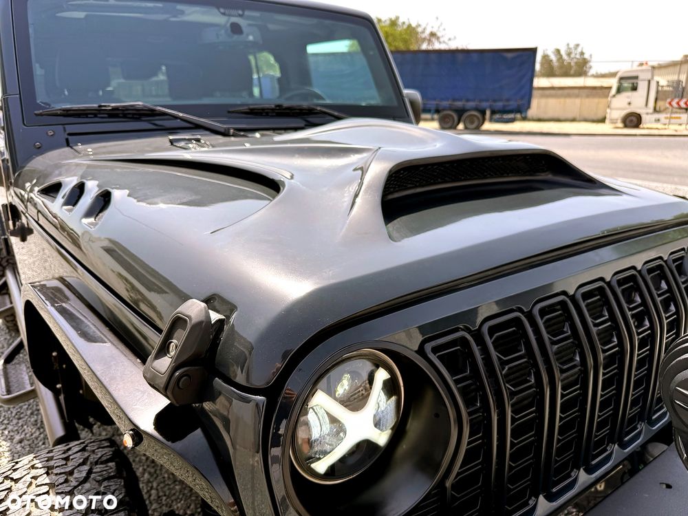 Jeep Wrangler Unlimited Hard-Top 3.6 Automatik X - 13