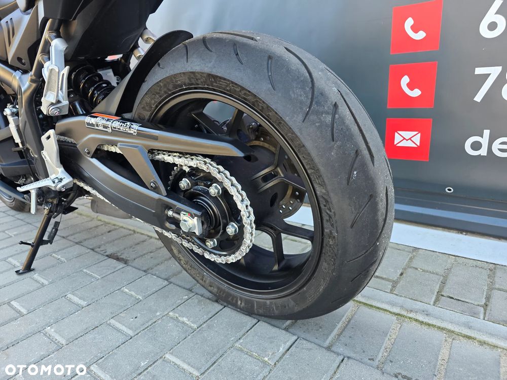 Honda CBR - 7