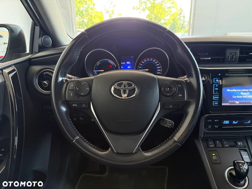 Toyota Auris Hybrid 135 Premium - 15