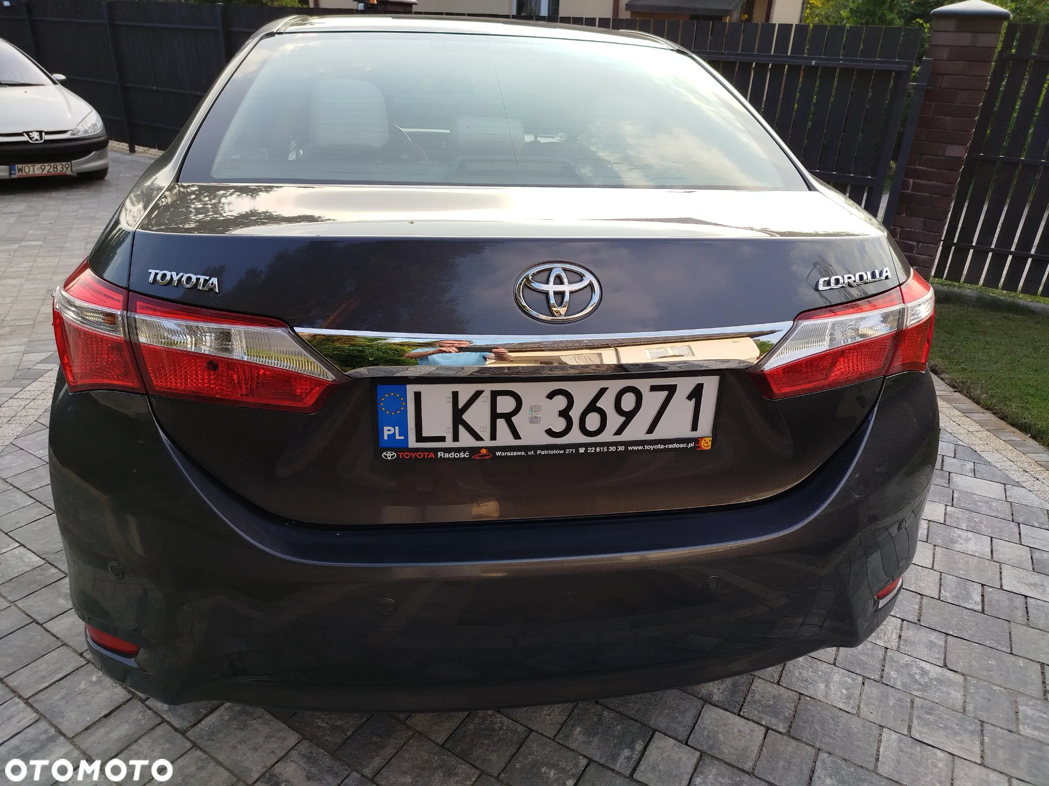 Toyota Corolla - 17