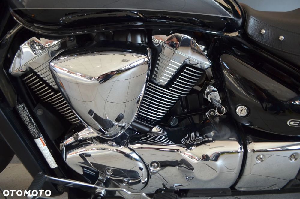 Suzuki Boulevard - 26