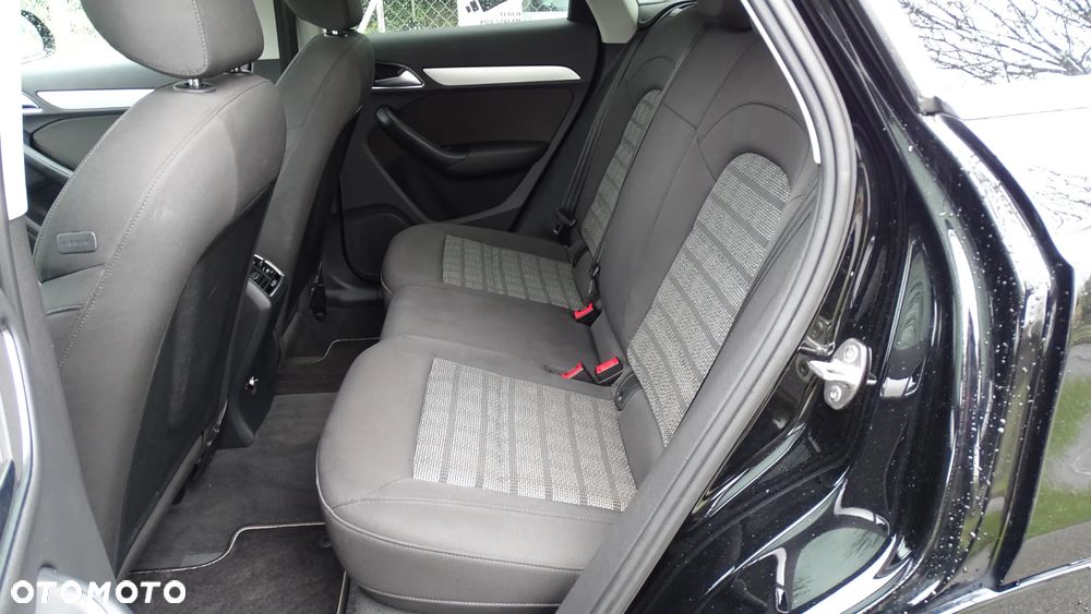 Audi Q3 2.0 TDI Design - 16