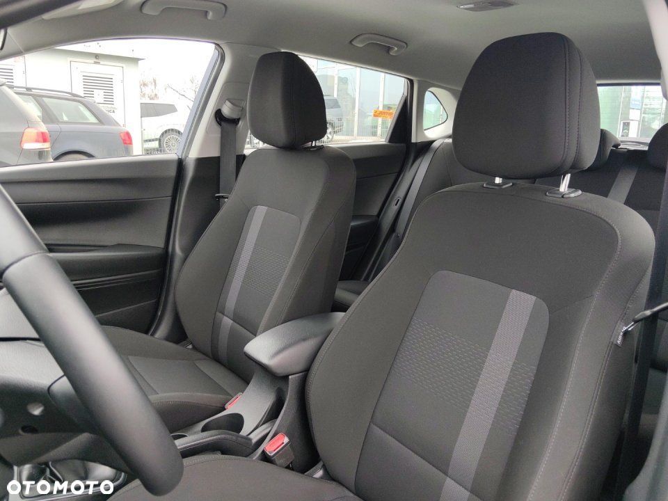 Hyundai i20 - 12