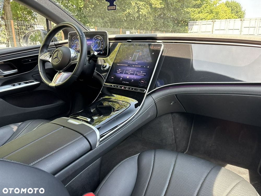 Mercedes-Benz EQE 350+ 90.5kWh - 14
