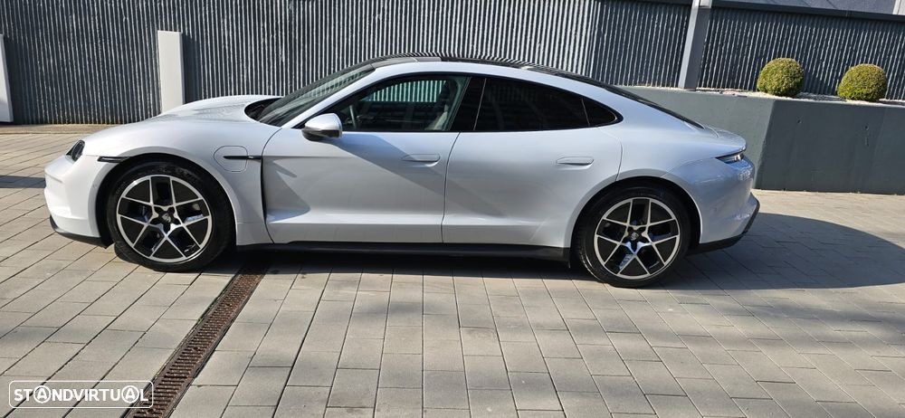 Porsche Taycan Bateria Performance Plus - 8