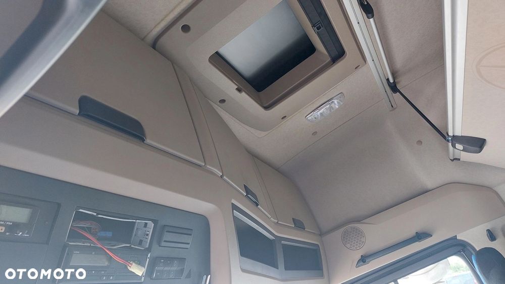 MERCEDES ACTROS MP4 EURO 6 KABINA KPL GIGA SPACE 2018 - 7