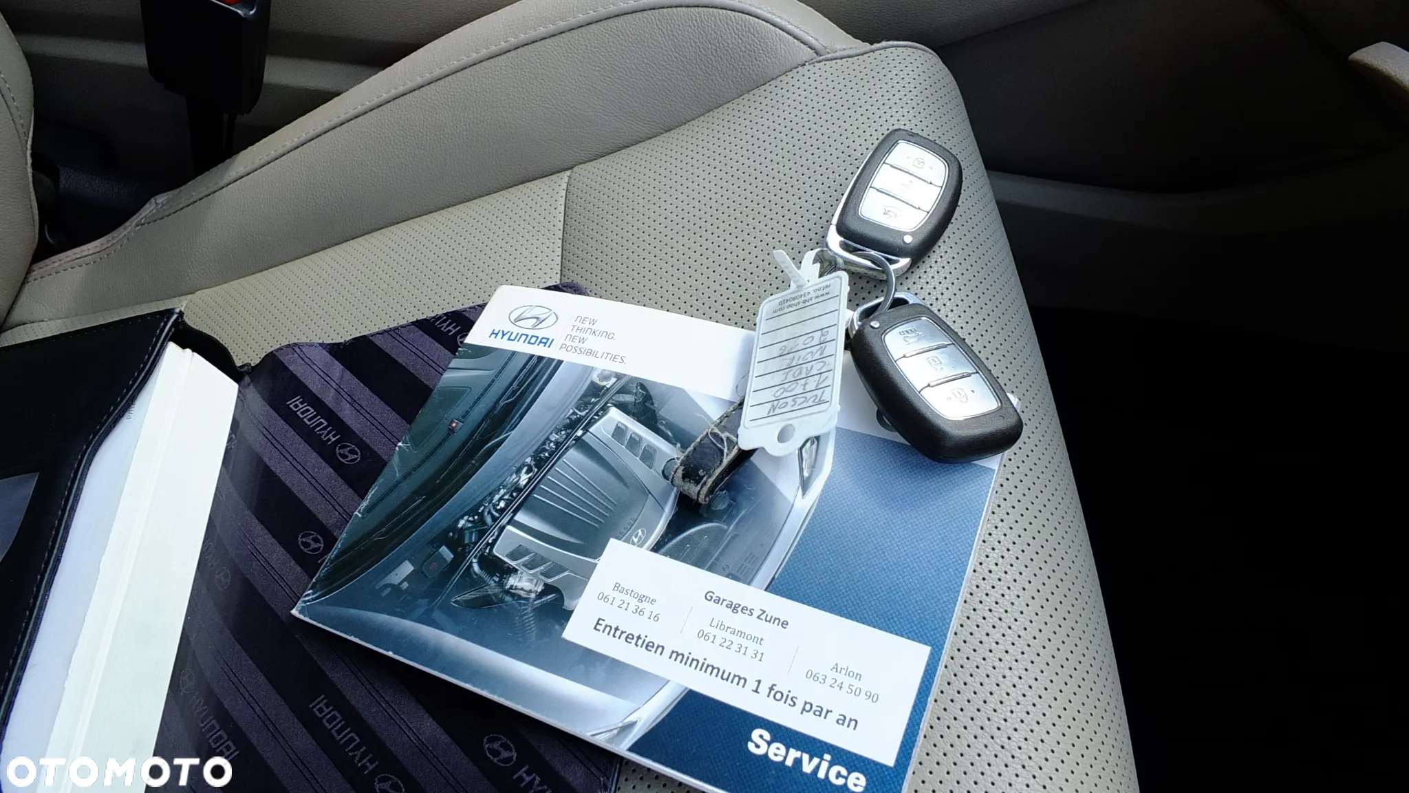 Hyundai Tucson 1.7 CRDI BlueDrive Style 2WD - 24