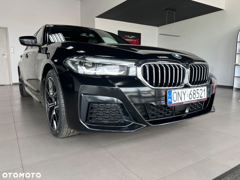 BMW Seria 5 520e M Sport sport - 10