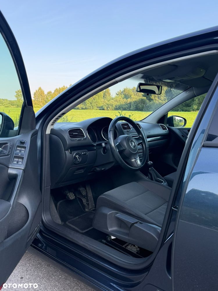 Volkswagen Golf 1.6 TDI Comfortline - 15
