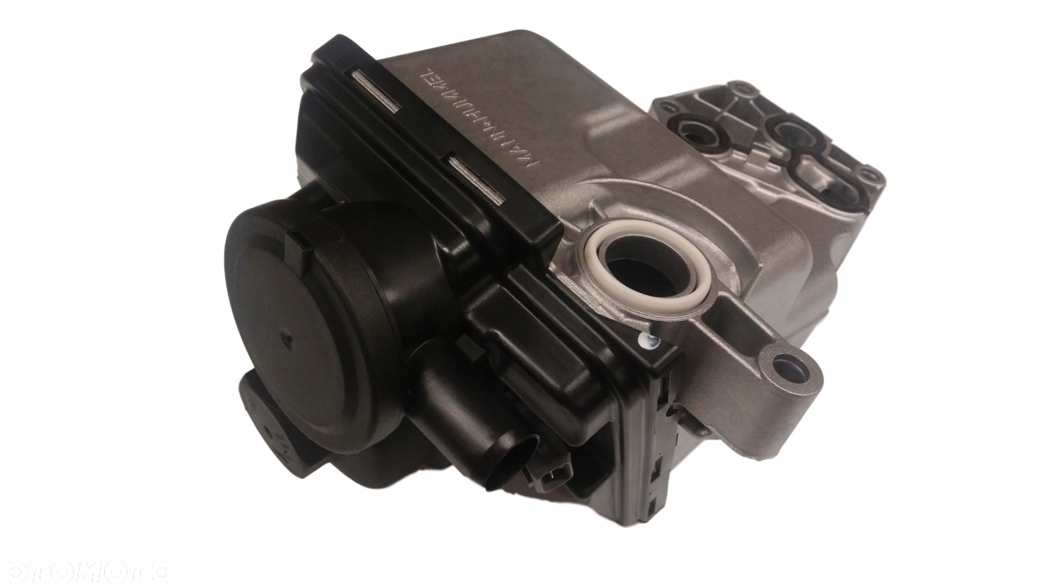 VOLVO V70 XC70 odma separator oleju OE - 1