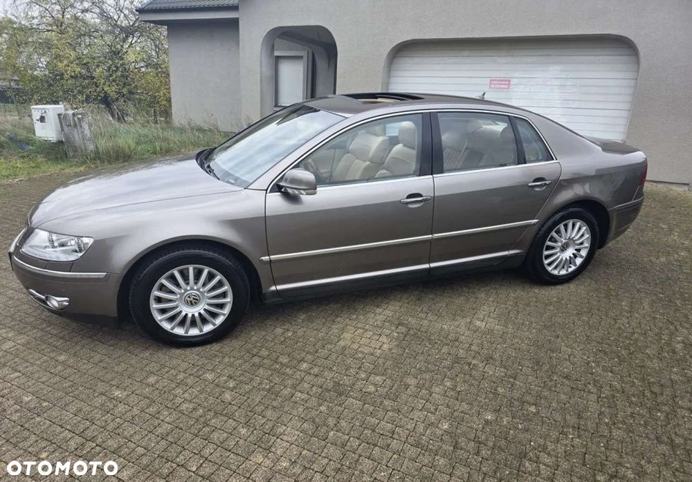 Volkswagen Phaeton - 14