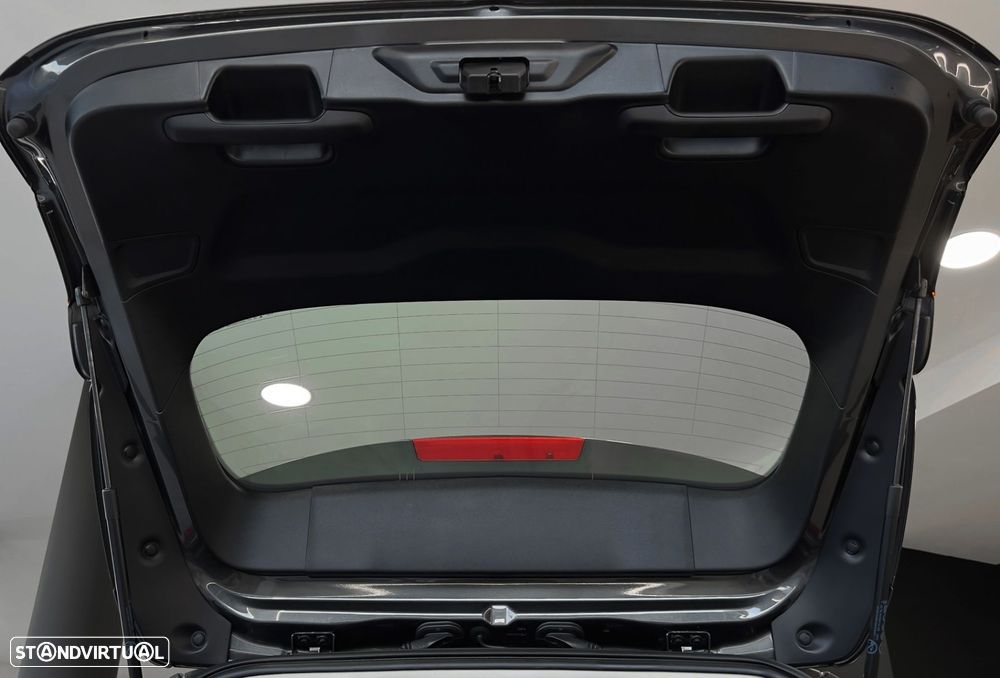 Ford Focus SW - 42
