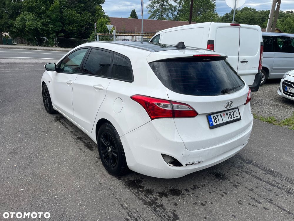 Hyundai i30 1.6 Trend - 3