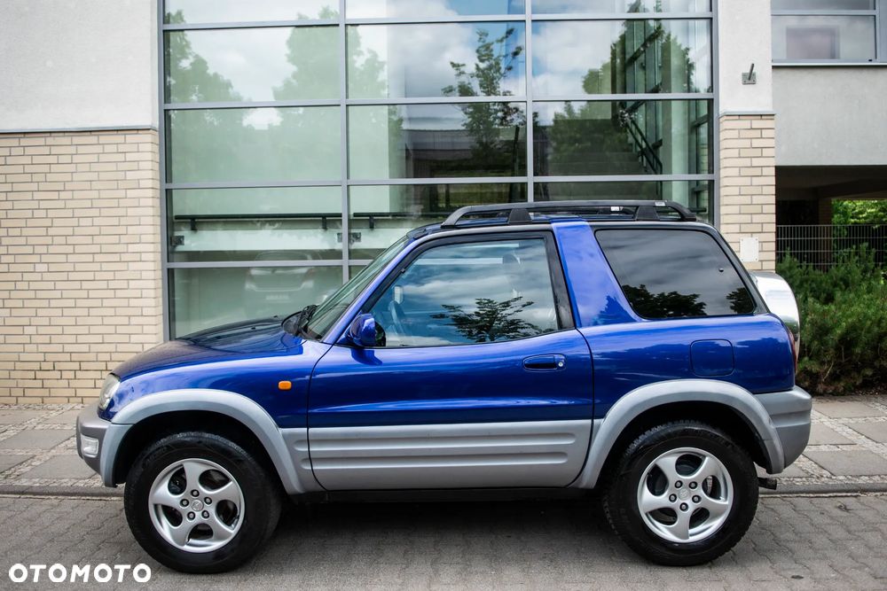 Toyota RAV4 - 3