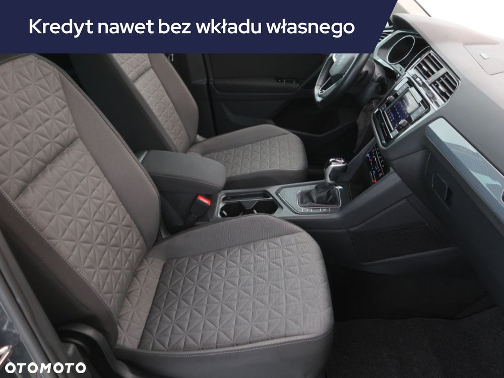 Volkswagen Tiguan - 11