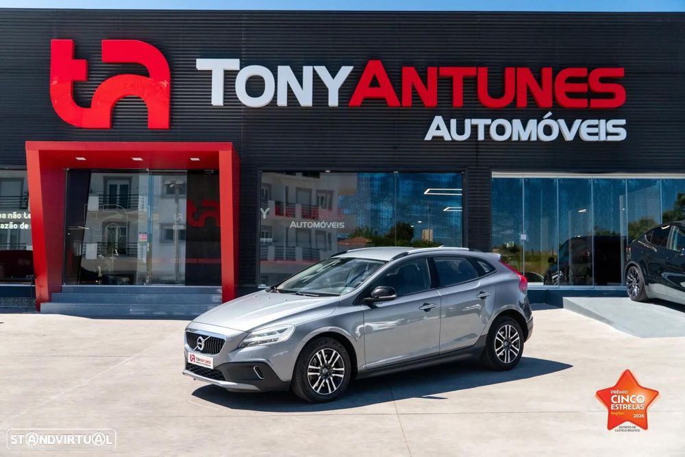 Volvo V40 Cross Country 2.0 D3 Momentum - 2