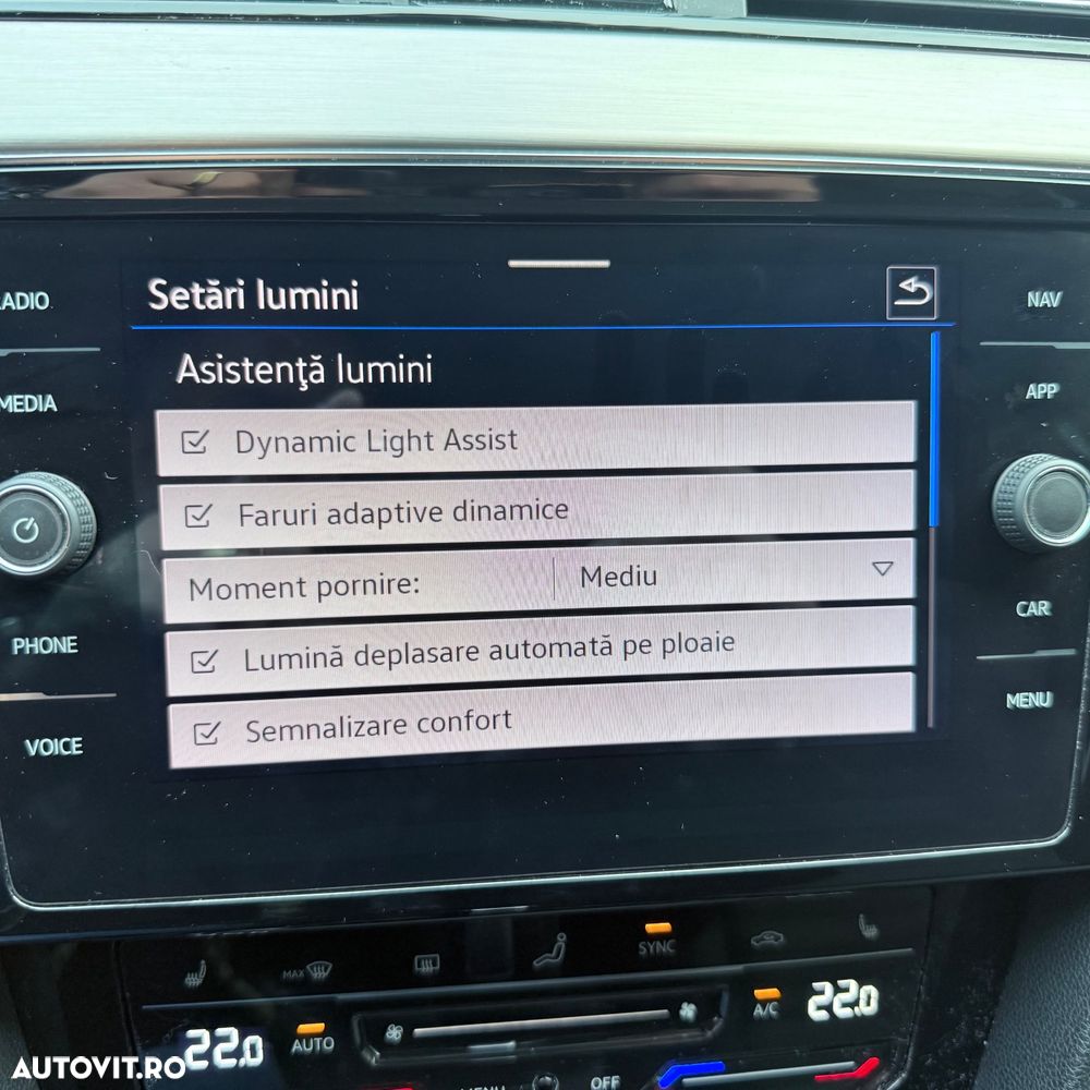 Volkswagen Passat 2.0 TDI DSG 4Mot Highline - 34
