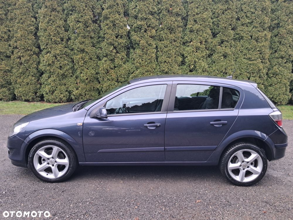 Opel Astra 1.8 Sport - 2
