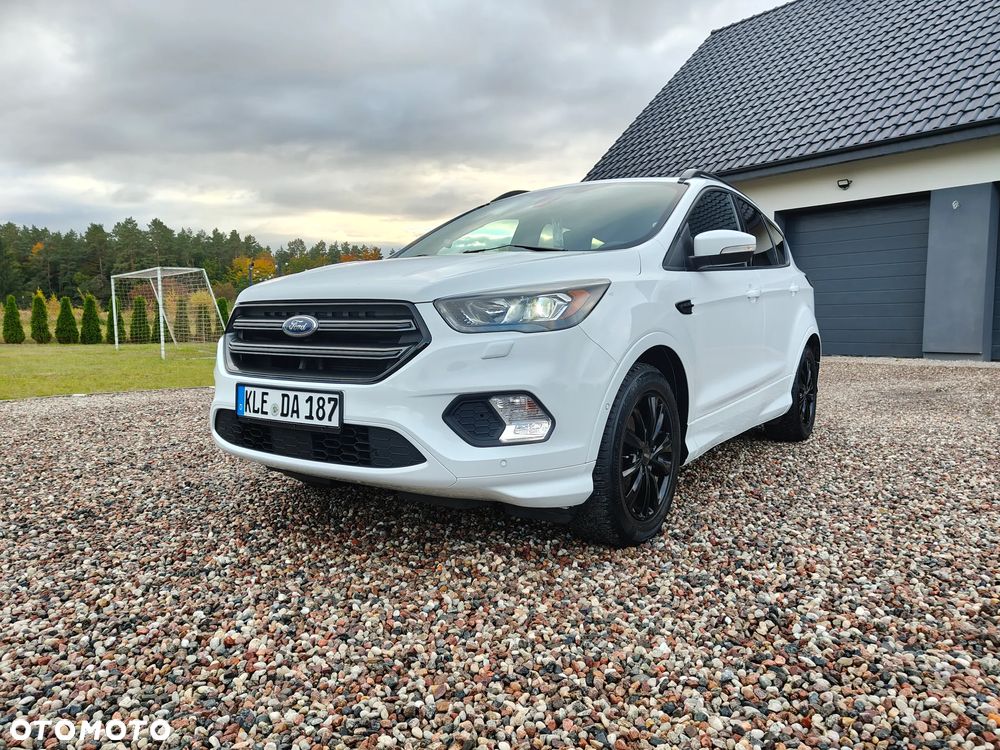 Ford Kuga 1.5 EcoBoost ST-LINE - 33
