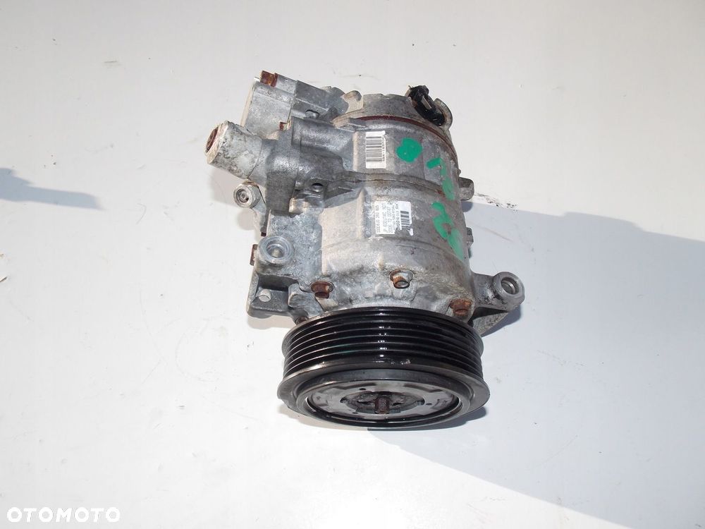 sprężarka klimatyzacji audi a3 8p tt golf v 3.2 vr6447190-5983 8J0260805 - 3