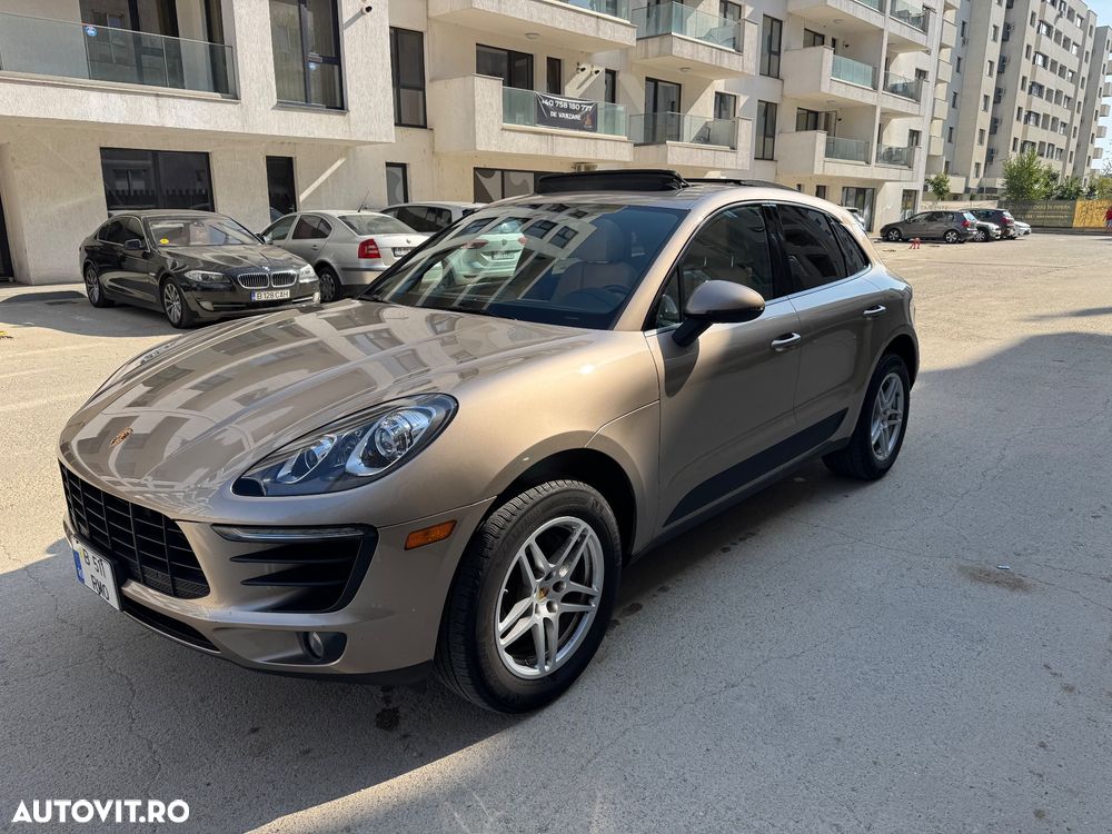 Porsche Macan - 1