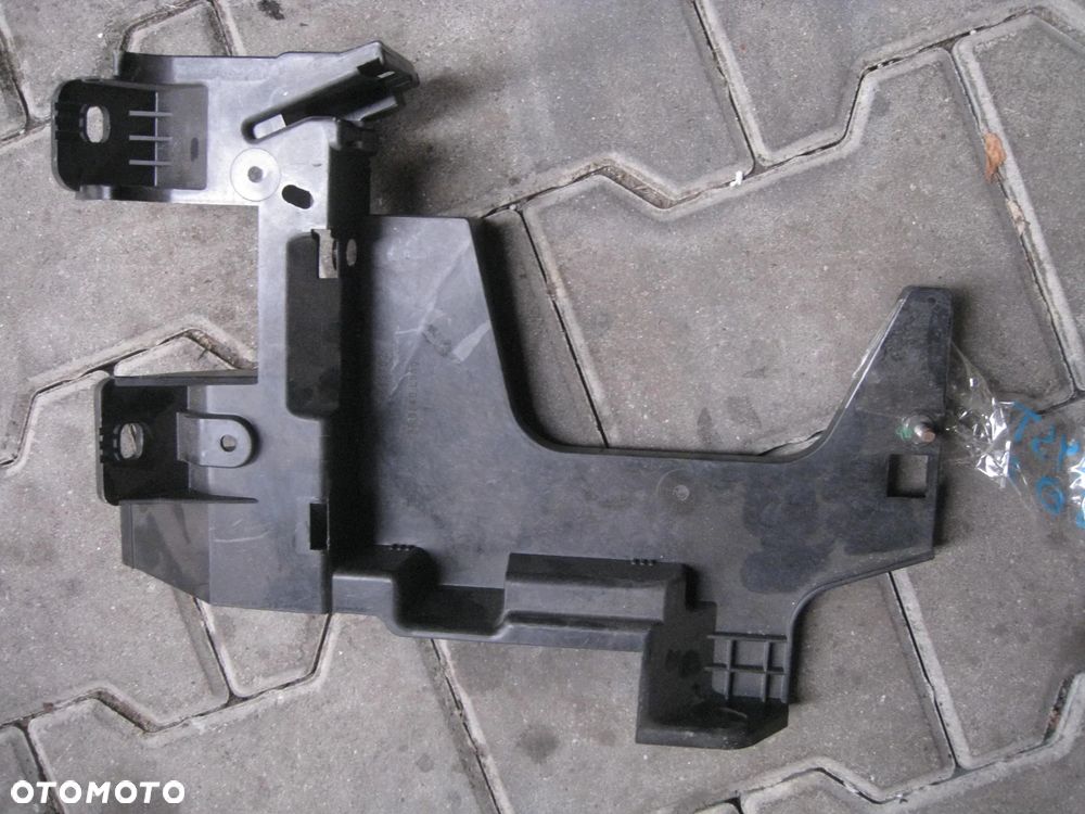 Mocowanie modułu BCM Ford Transit . GK2T-14A254-AC - 1