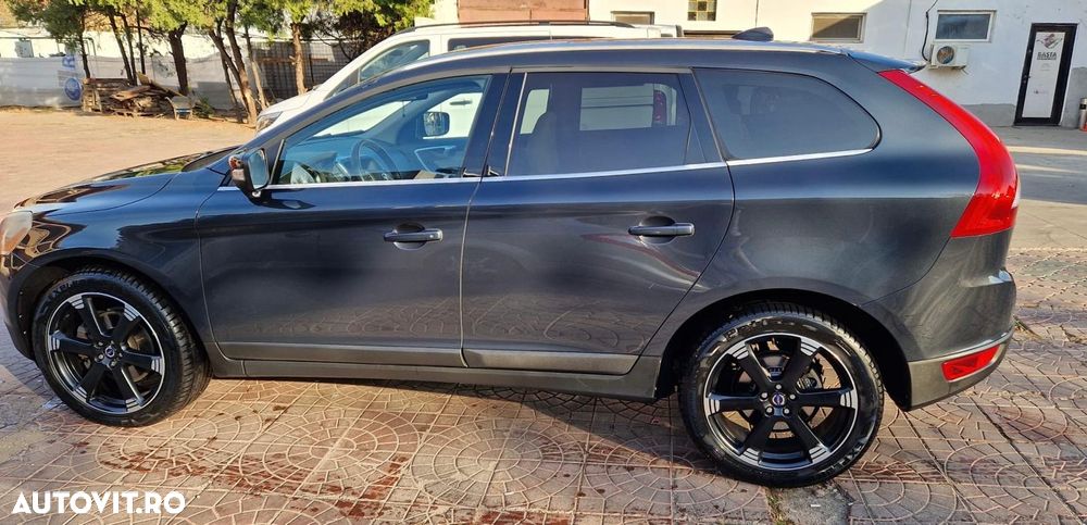 Volvo XC 60 - 16