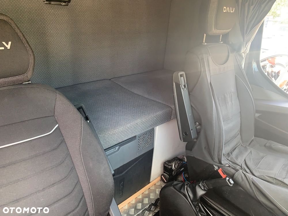 Iveco 70c18 - 6