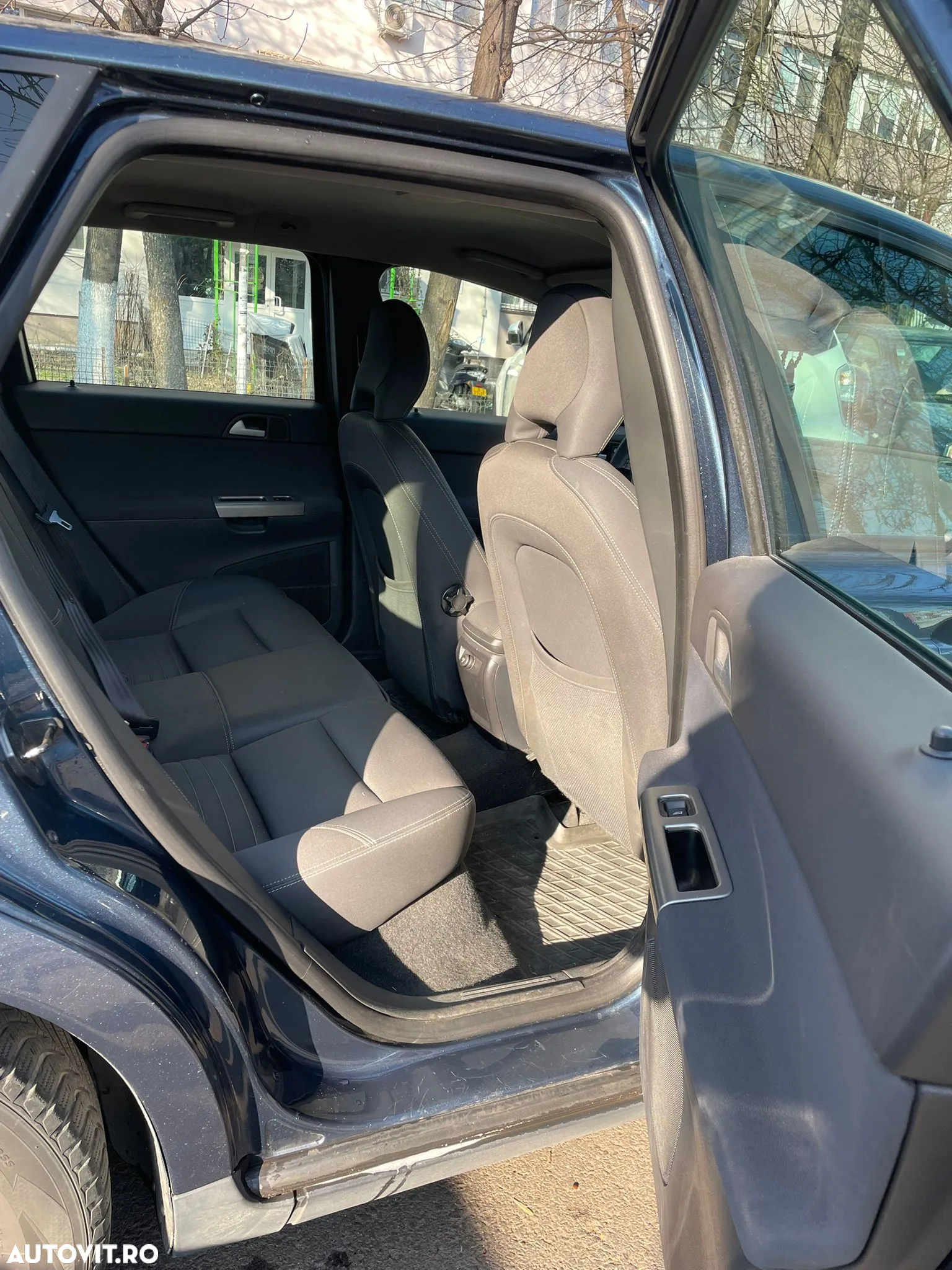 Volvo V50 1.8 Momentum - 12