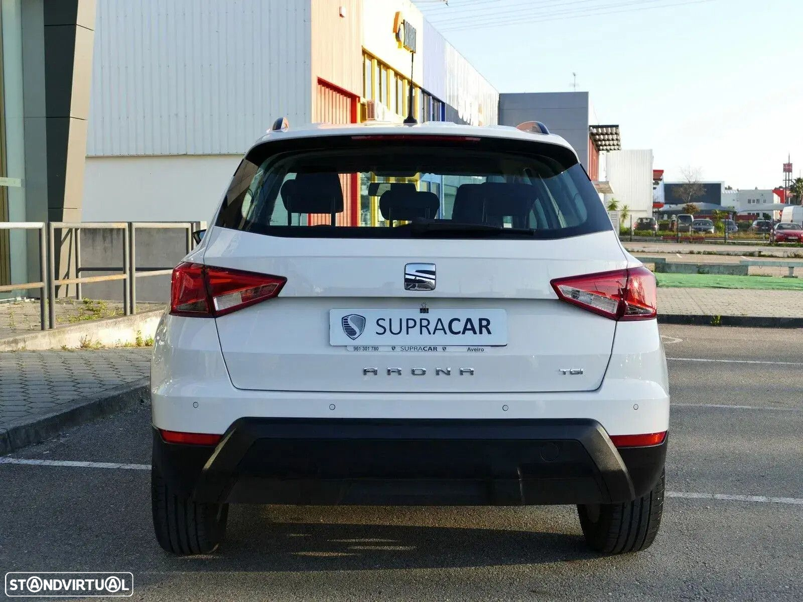 SEAT Arona 1.0 TGI Style - 12