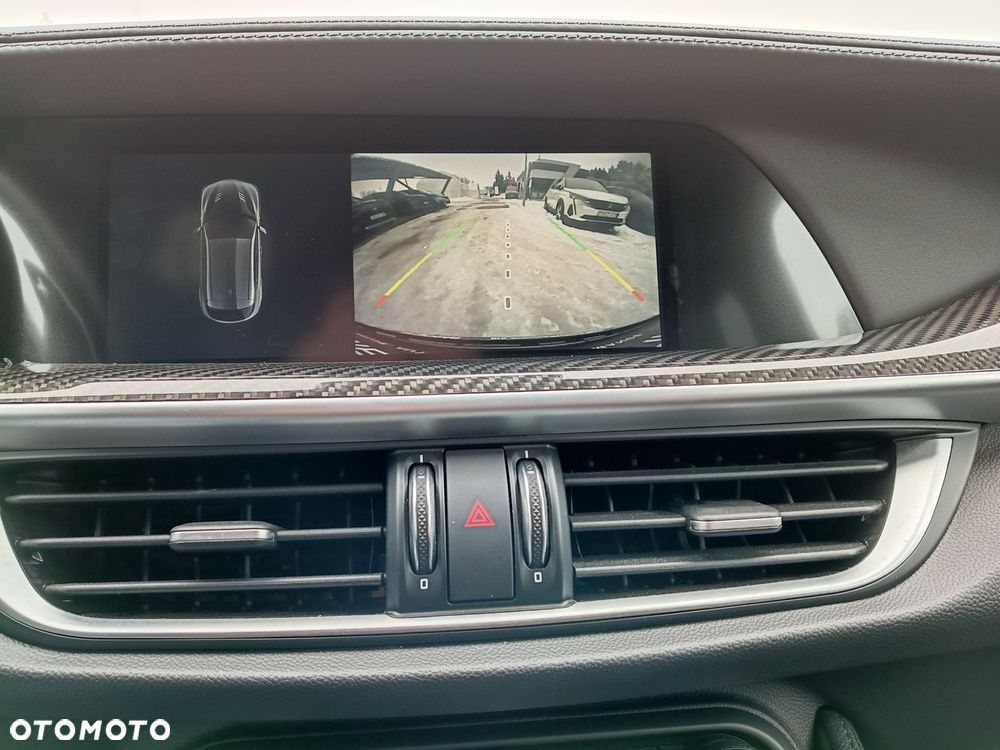 Alfa Romeo Stelvio 2.9 V6 Bi-Turbo Quadrifoglio Q4 - 16