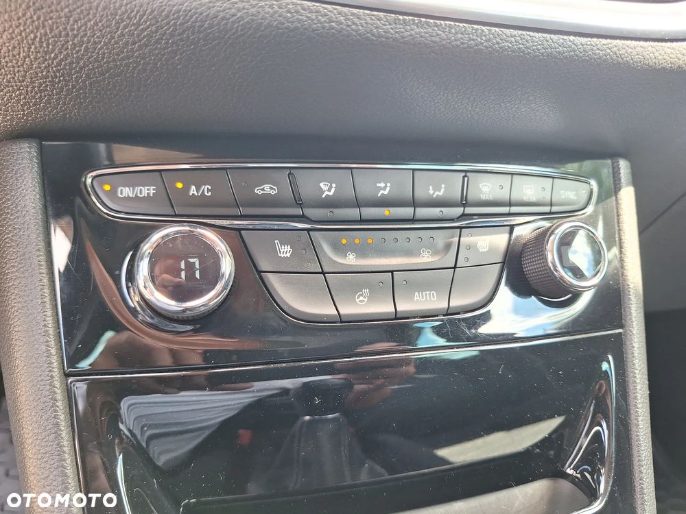 Opel Astra 1.4 Turbo Start/Stop Innovation - 21
