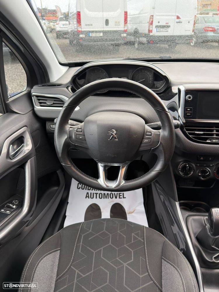 Peugeot 2008 1.2 PureTech Active - 23