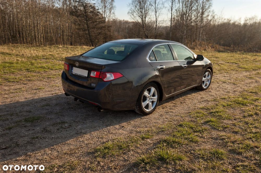 Honda Accord 2.4 Executive Nav+ACC - 4