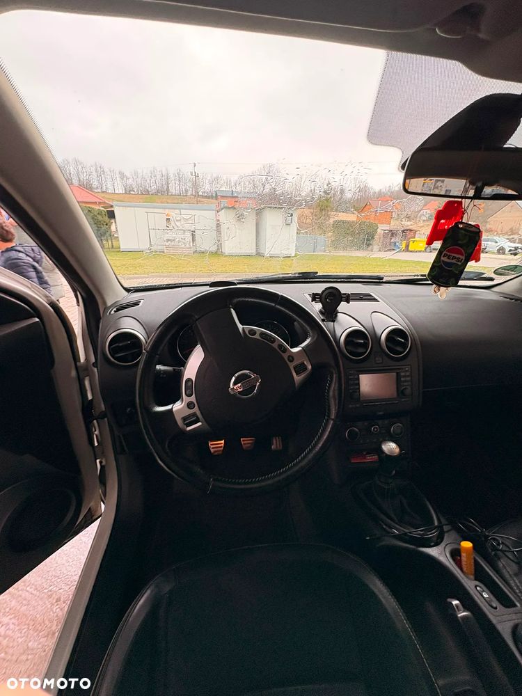 Nissan Qashqai 1.5 dCi DPF 360 - 12
