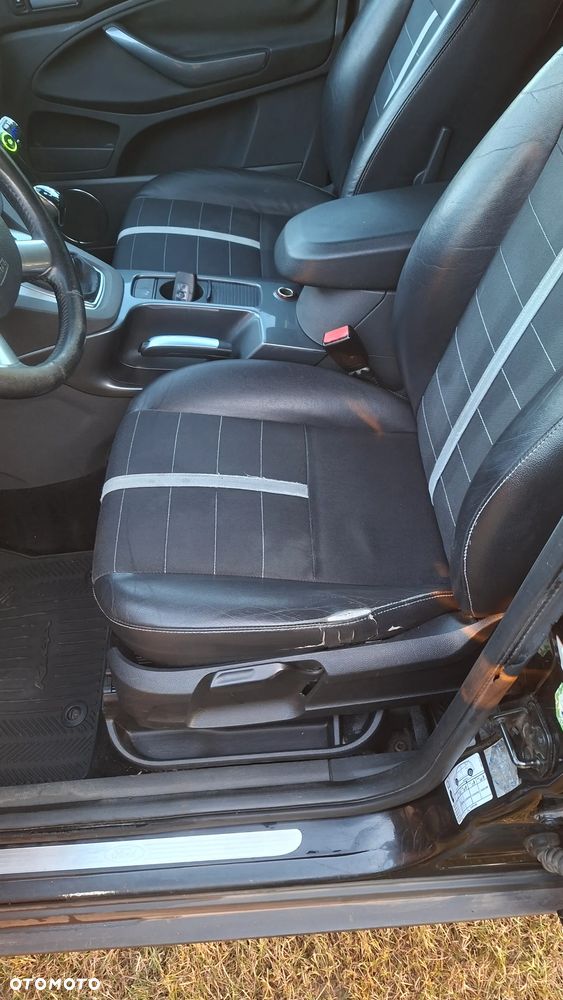 Ford Kuga 2.0 TDCi Titanium - 9