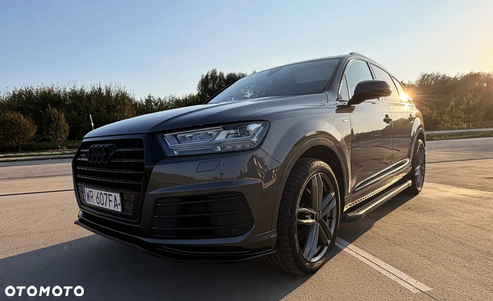 Audi Q7 - 11