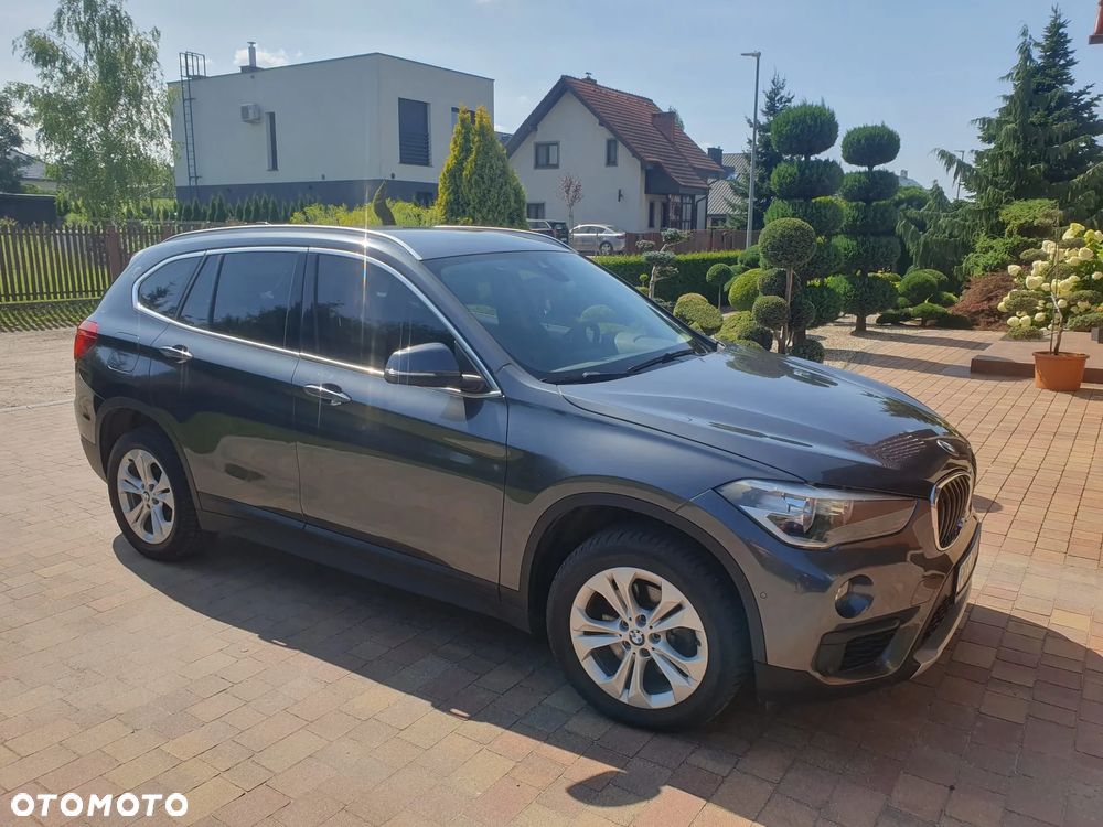 BMW X1 sDrive16d - 4