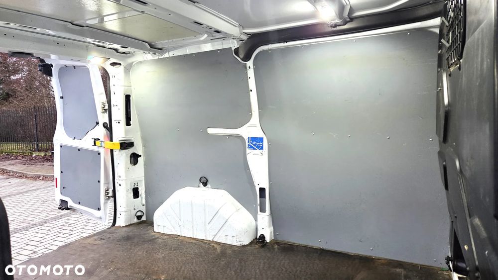 Ford Transit Custom - 22