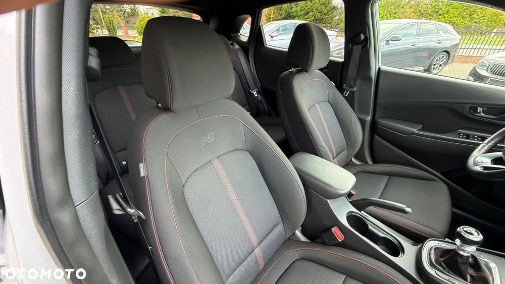 Hyundai Kona - 34