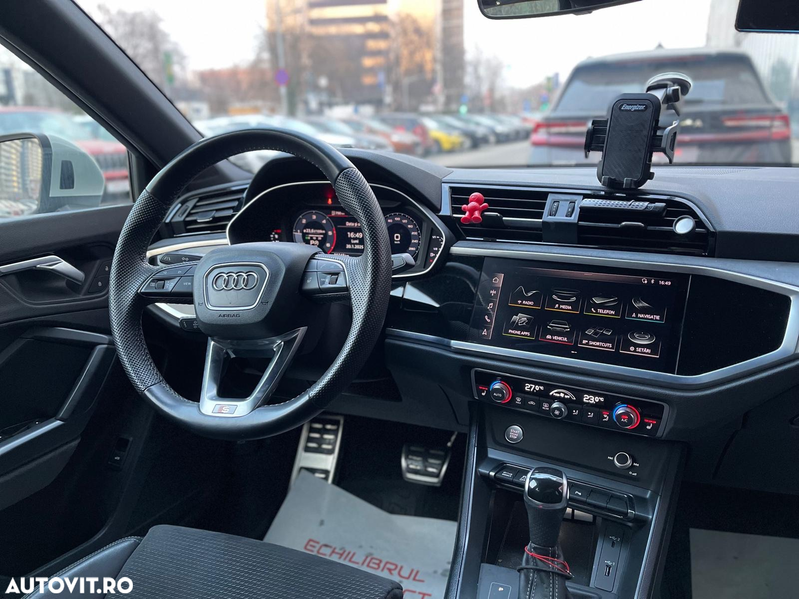 Audi Q3 Sportback 2.0 40 TDI quattro S tronic S Line - 33