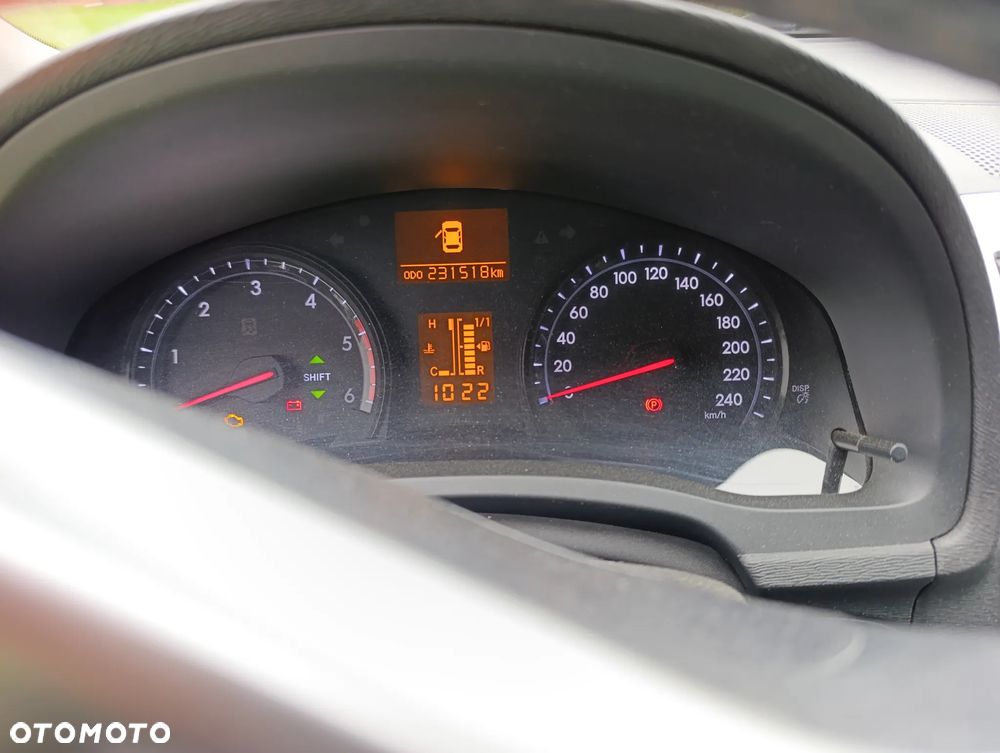 Toyota Avensis 2.0 D-4D Active - 7